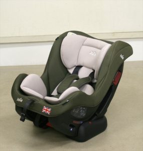 Joie tilt チャイルドシート　ジョイー　チルト　〜4歳ころ カトージ チャイルドシート Joie ジョイー Tilt チルト ギンガム