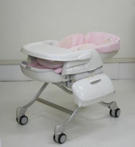 ロアンジュ ＡＴ　ＬＹ 珍しい桜色　電動・オートスウィング　コンビ