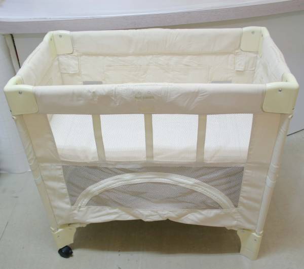 the Mini Co-sleeper Bassinet / ミニ・コスリーパー・バシネット Natural / ナチュラル