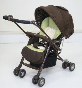 ラウラクワトロ　ブラウンドット