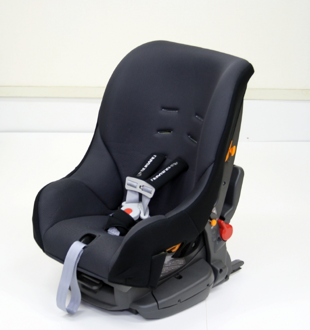 combi - Combi チャイルドシート THE S plus ISOFIX ZB-750の+