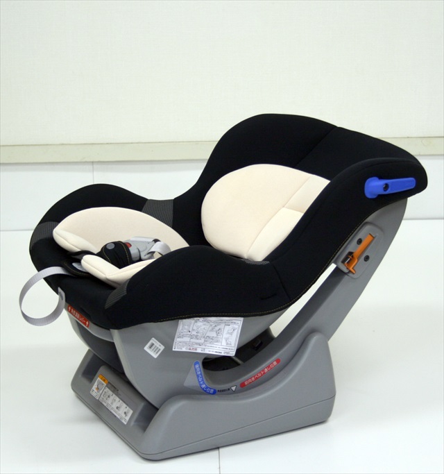 ピピデビュー　LYD-351　ブラック