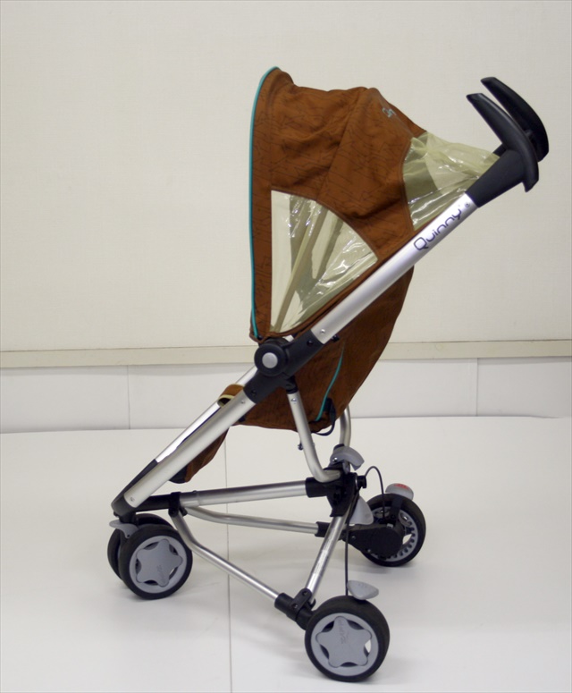 クィニー　ザップ　ロックモス