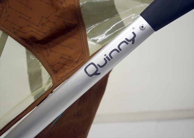 クィニー　ザップ　ロックモス