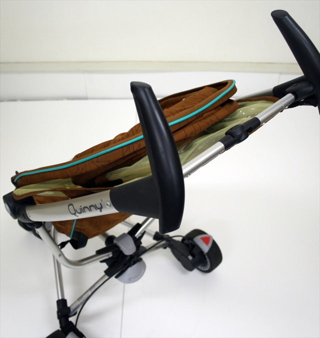 クィニー　ザップ　ロックモス