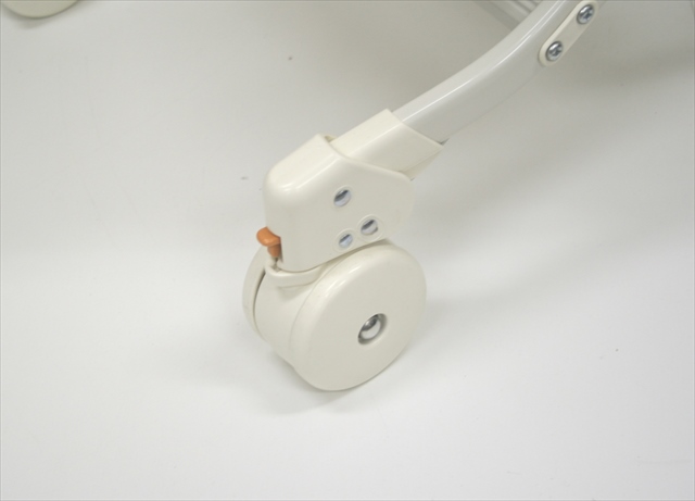 レミニスS ピュアベージュ コンビ製ハイローチェア　手動タイプ