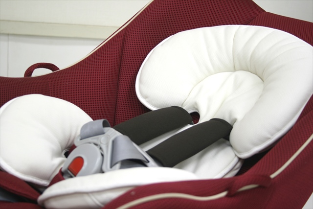 Milib6000　ミリブ6000　タカタ製チャイルドシート