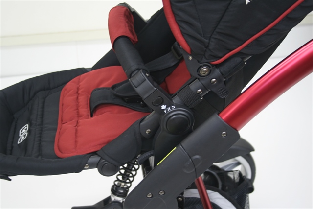 美品　ABCデザイン 3-Tec　ABC Design レッド/ブラック　キャリーコット付き