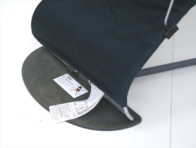 ベビーシッター1.2.3　ベビービョルン製バウンサー