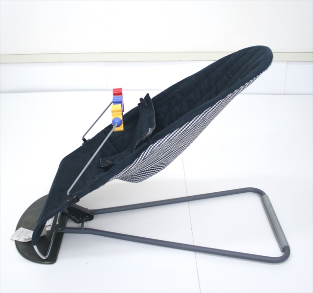 ベビーシッター1.2.3　ベビービョルン製バウンサー