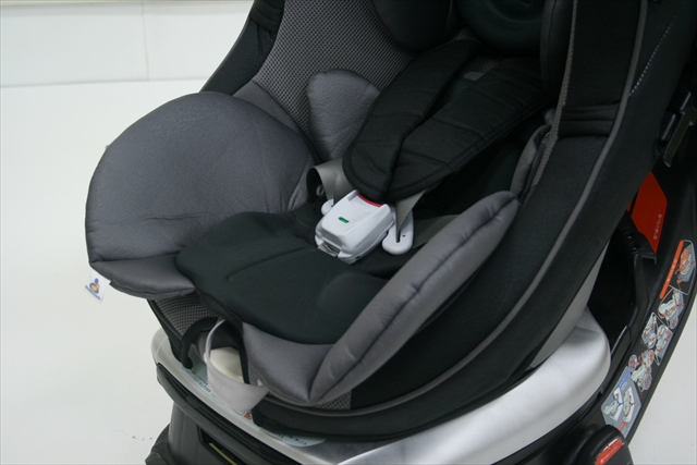 美品！ ラクティアターンラグジュア　TA　カーボンブラック