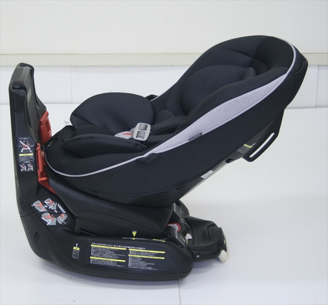 美品　ゼウスターンEG　ZZ　プラチナブラック　360°回転シート