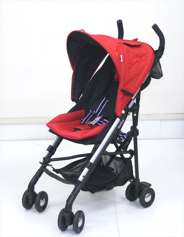 スティック　コスメクルール　レッド＆ブラック