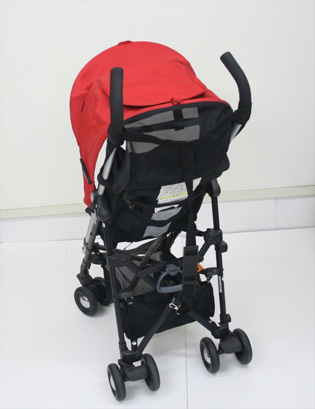 スティック　コスメクルール　レッド＆ブラック