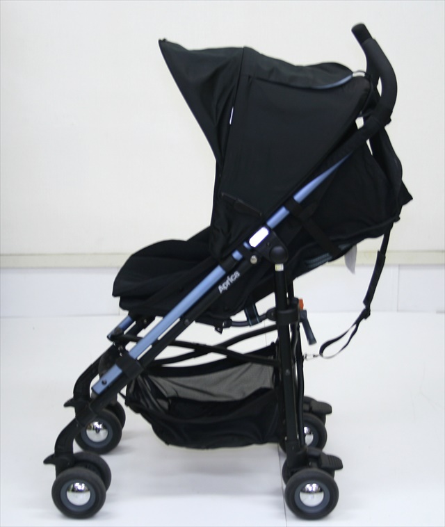 スティック　コスメクルール　サックス＆ブラック