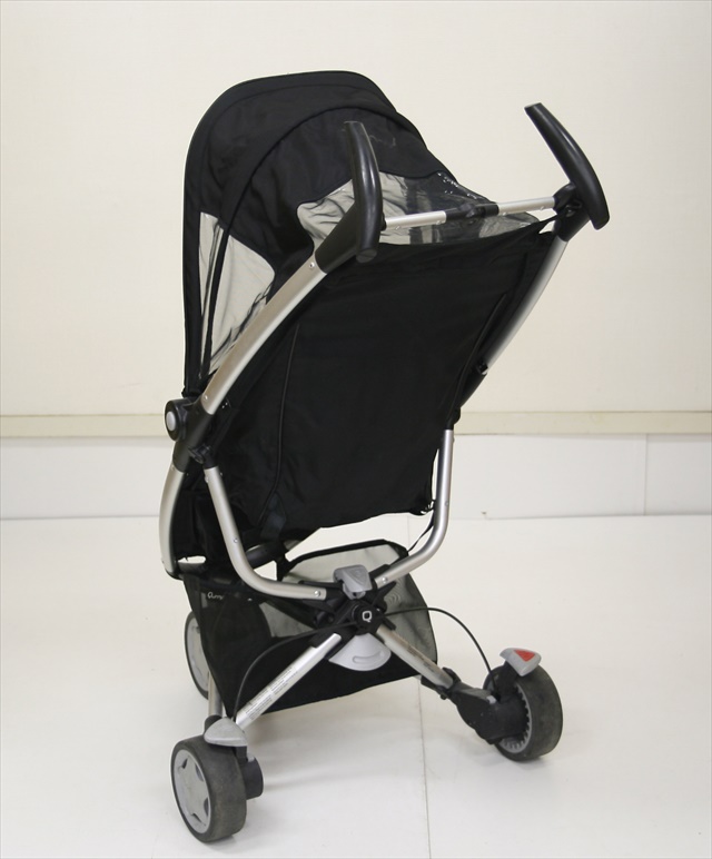 クィニー　ザップ　ブラック