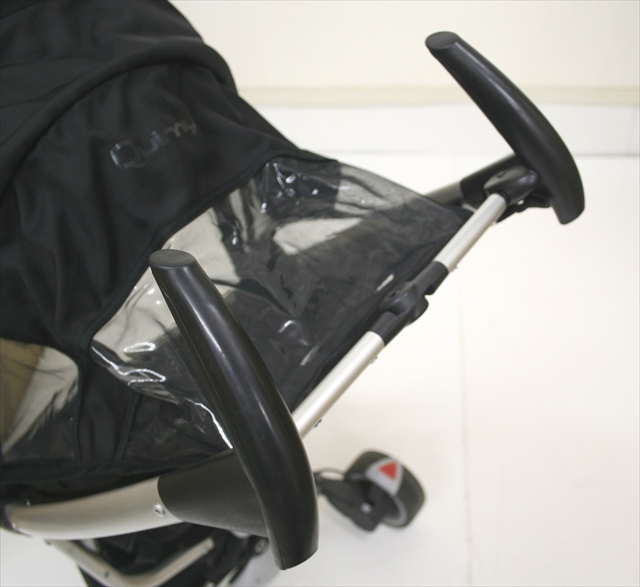 クィニー　ザップ　ブラック