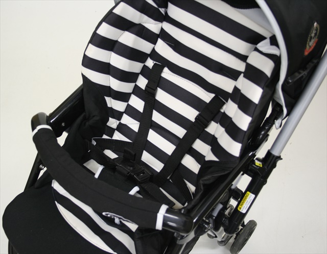 シティライトRプラス ブラックボーダー