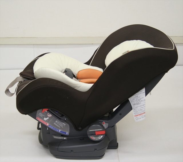 takata 04-neo ブラウン