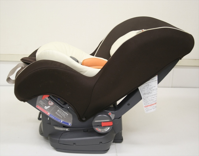 takata 04-neo ブラウン