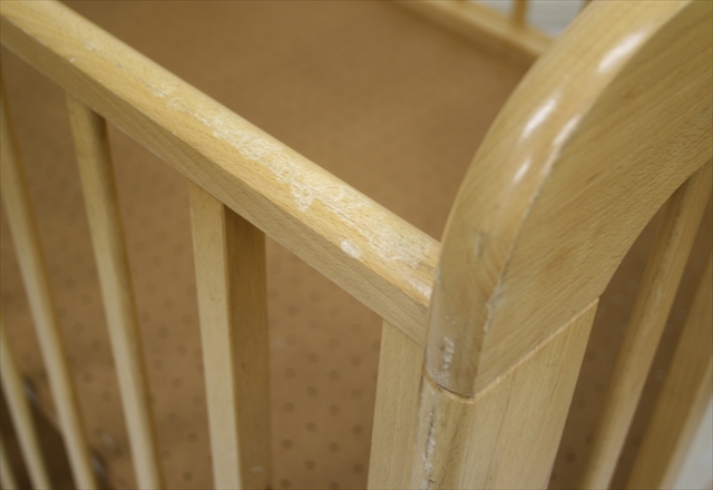 カトージ製ベビーベッド　プーさん