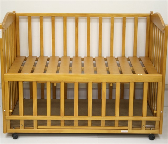 とことんこだわったベビーベッド