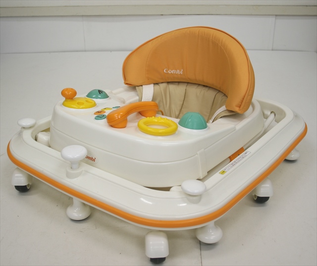 よちよちキーパーYA 歩行器