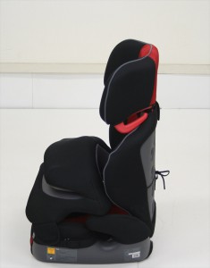 エールベベ　サラット３ステップII SARATTO3 STEP （1才から11才頃まで使えるジュニアシート