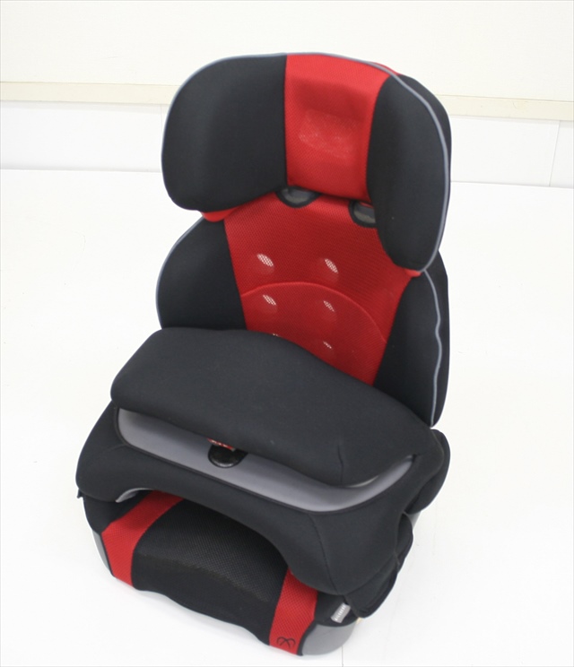 エールベベ サラット3ステップ2 レッド AM254