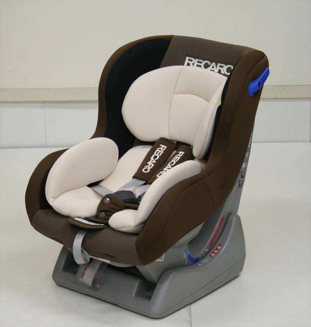 スタートアイキュー エルデブラウン