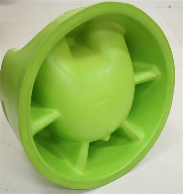 バンボ　黄緑色