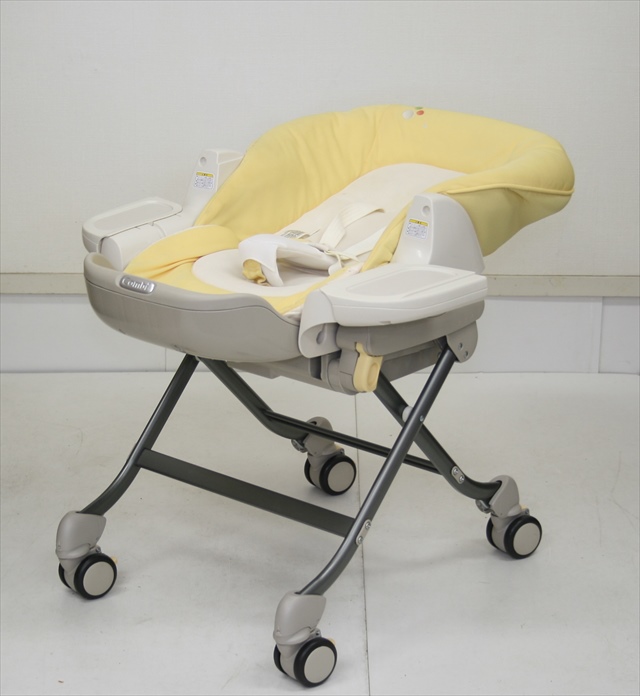 ロワイヤルAT イエロー