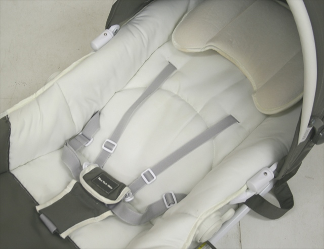 ベビーバウンサーDX テーブル付 ホワイト