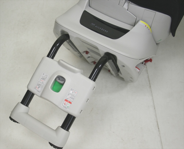 エールベベ・360ターン アドバンス ネオブラック