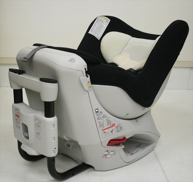 エールベベ・360ターン アドバンス ネオブラック