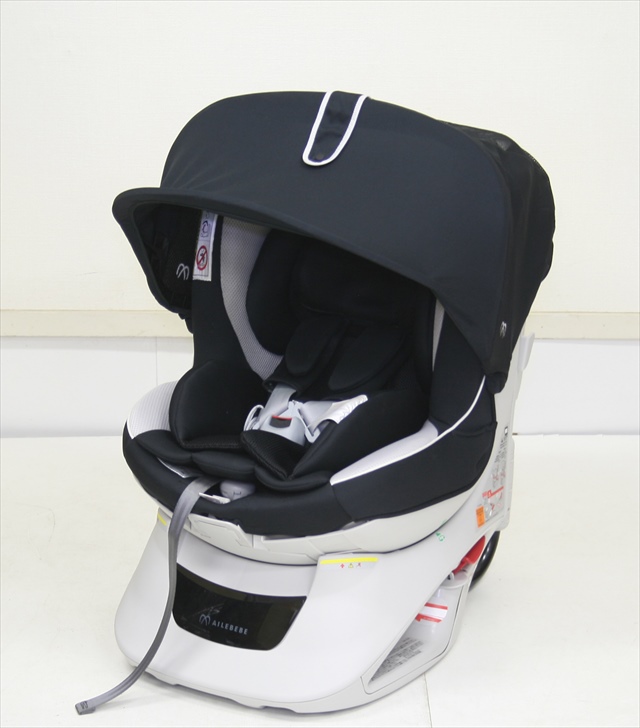 エールベベ クルットNT プレミアム　モノブラック　ALB830