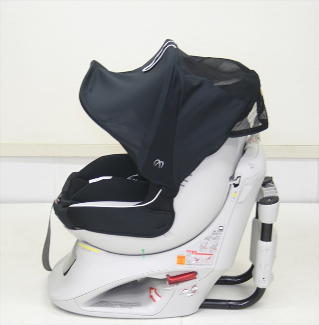 エールベベ クルットNT プレミアム　モノブラック　ALB830