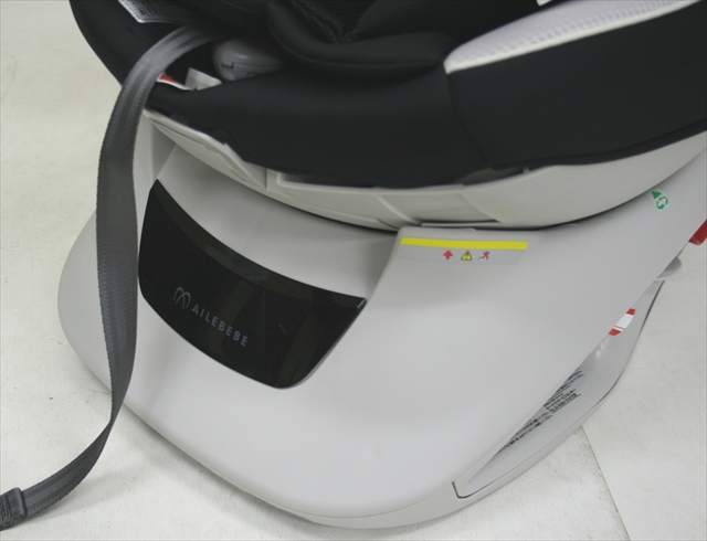 エールベベ クルットNT プレミアム　モノブラック　ALB830