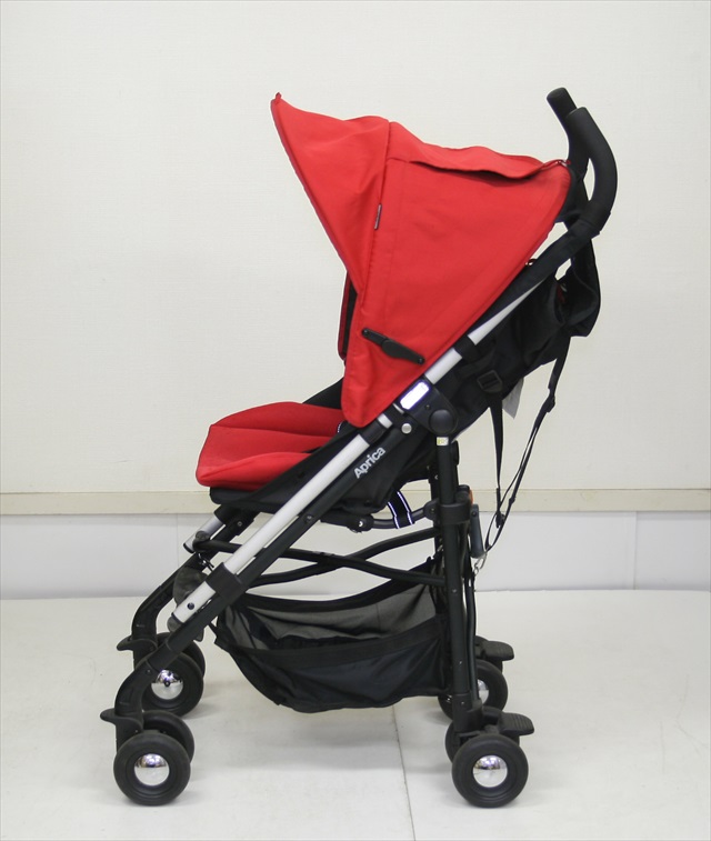 スティック コスメクルール レッド&ブラック