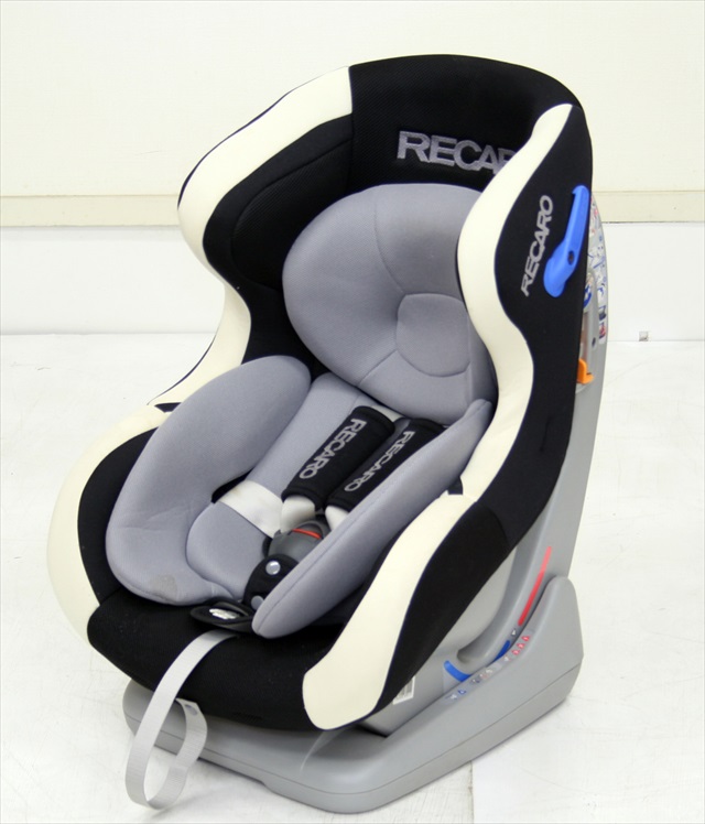 Кресло автомобильное recaro start