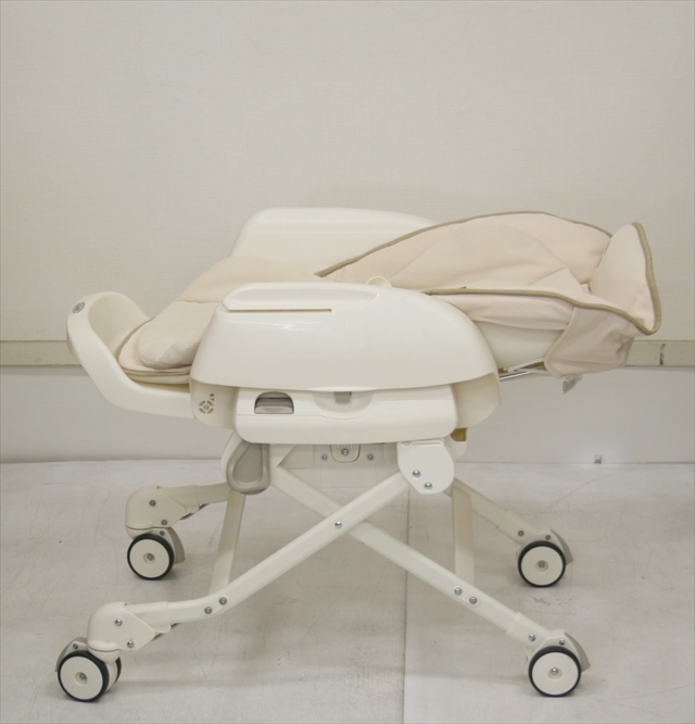 ルシエス オートスウィング ベージュ