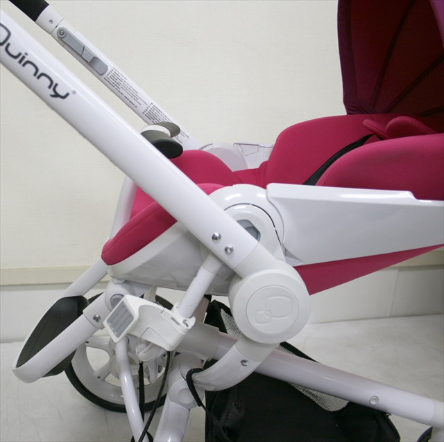 クィニー　ムード　Quinny mood　ピンク