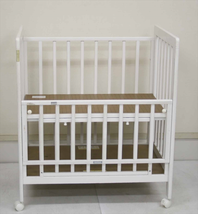 ミニ立ちベッド ホワイト カトージ