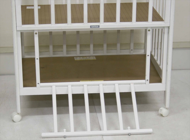 ミニ立ちベッド ホワイト カトージ