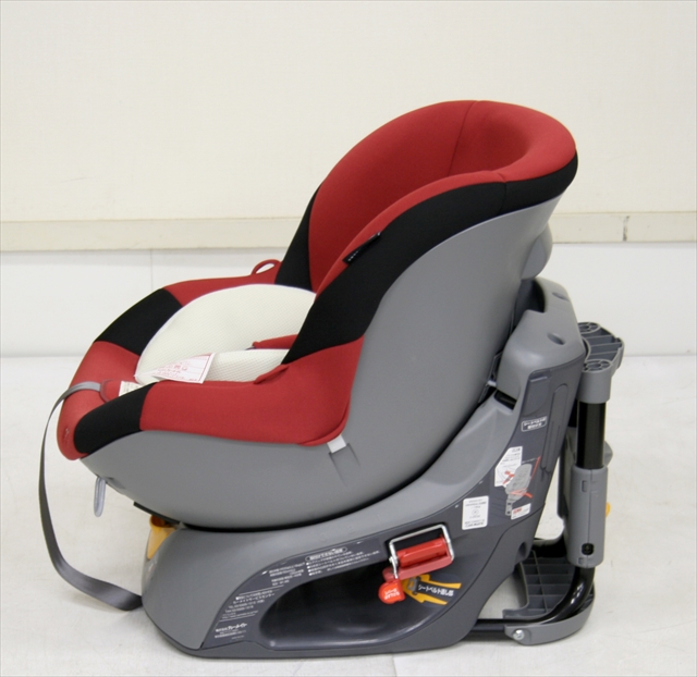 エールベベ クルット ハイグレード モダンレッド AM885