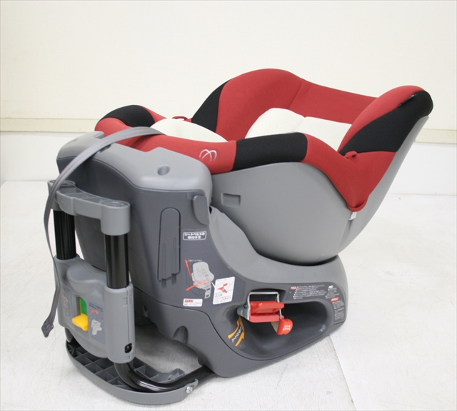 エールベベ クルット ハイグレード モダンレッド AM885