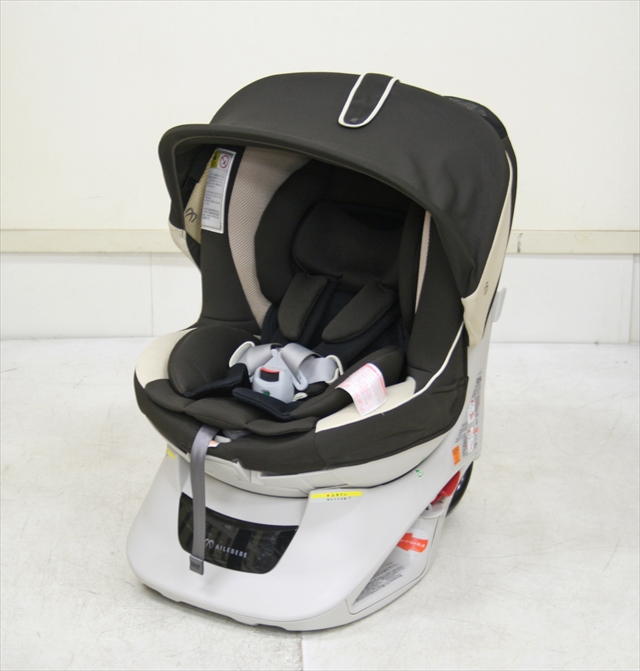 【美品】 エールべべ クルットNT プレミアム ブラウンオレ ALB831 カーメイト