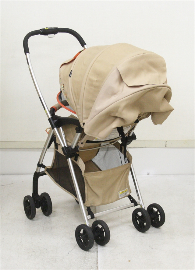 ハイシートベビーカー カルフル karufull くまのプーさん Goodbaby