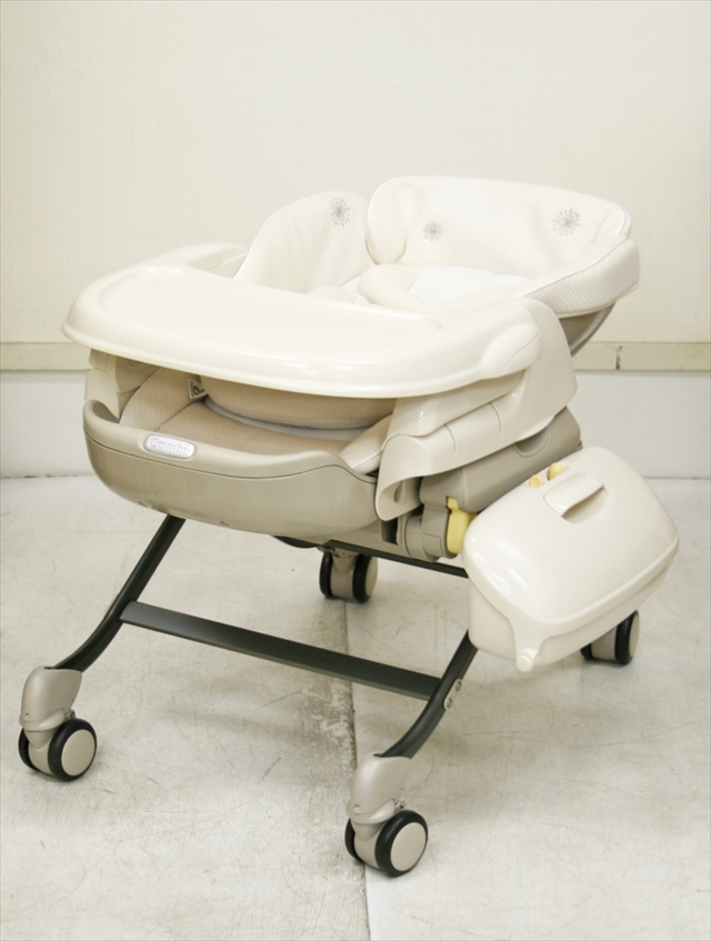 ロアンジュ RW-700 電動・オートスウィング コンビ製ハイローチェア