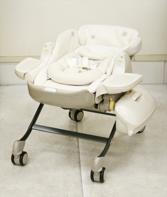 ロアンジュ RW-700 電動・オートスウィング コンビ製ハイローチェア